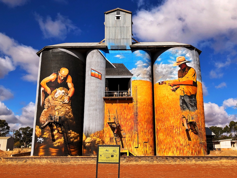 Silo art drawing tourists to small towns