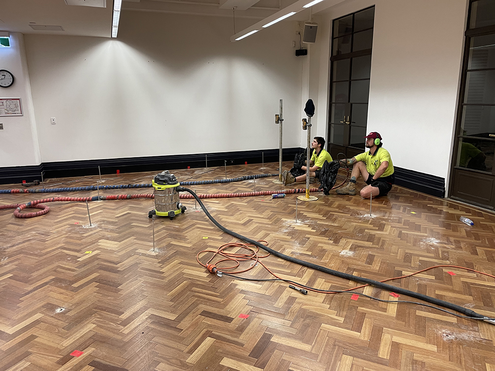 A SMART SOLUTION FOR SINKING FLOORS