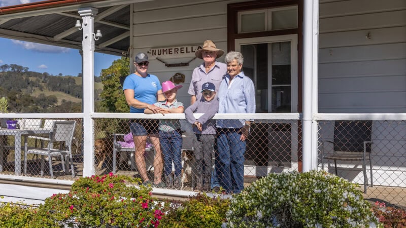 Eight generations of Ottons from Bega