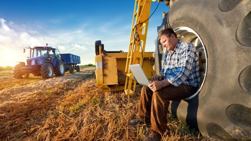 Scammers target farmers