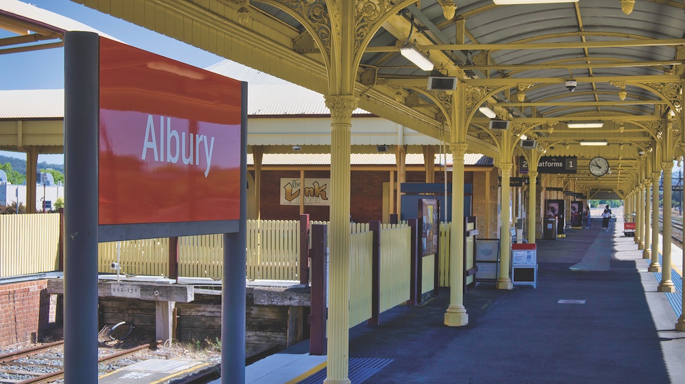 Albury railway station