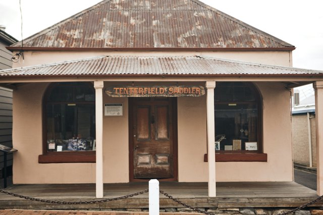Here’s to the Tenterfield Saddler, an iconic Aussie landmark